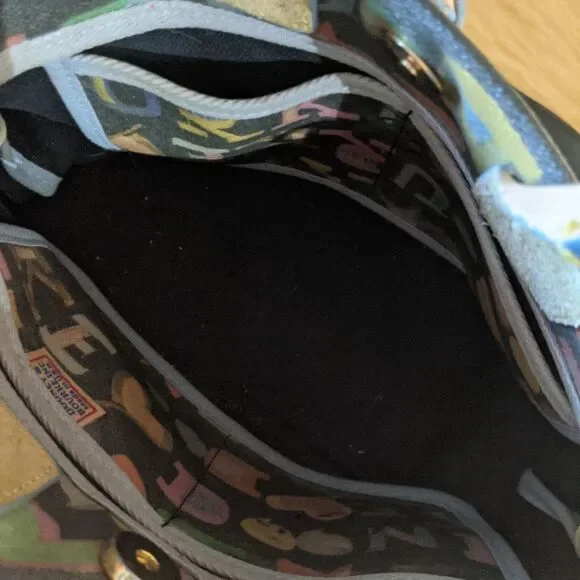 Dooney and Bourke Authentic bag - Picture 6 of 11